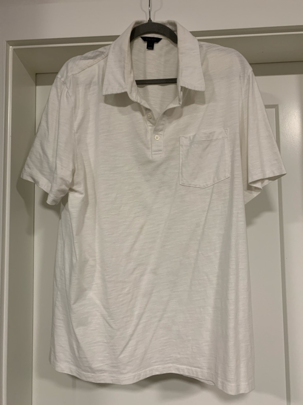 RW&CO. White Short-Sleeve Polo with Chest Pocket